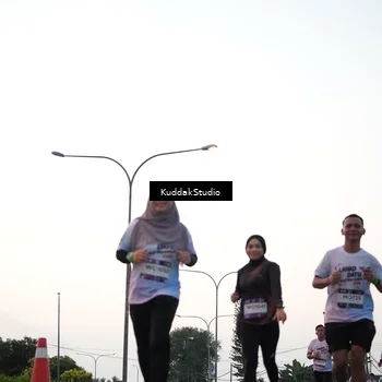 Runner Photo 7874263