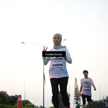 Runner Photo 7874273