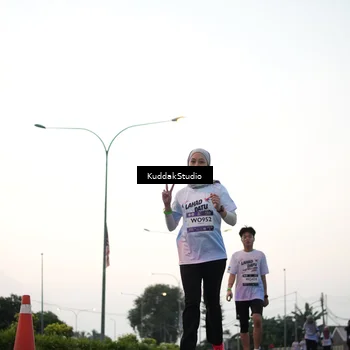 Runner Photo 7874275
