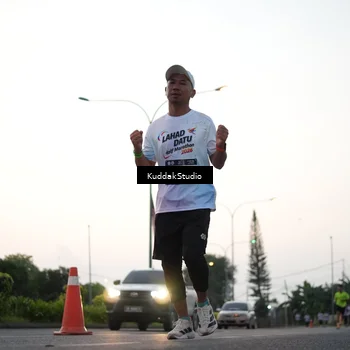 Runner Photo 7874283