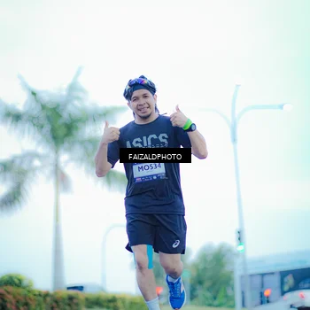 Runner Photo 7874286