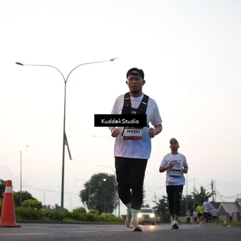 Runner Photo 7874288