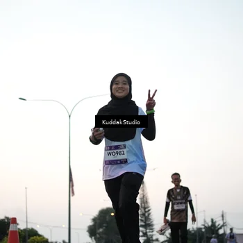 Runner Photo 7874298