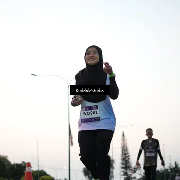 Runner Photo 7874300