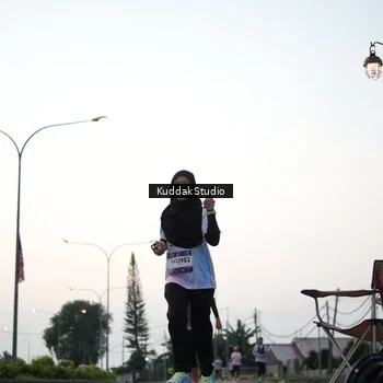 Runner Photo 7874307