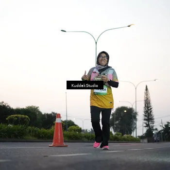 Runner Photo 7874343
