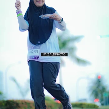 Runner Photo 7874345
