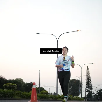 Runner Photo 7874346