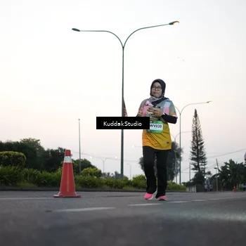 Runner Photo 7874347
