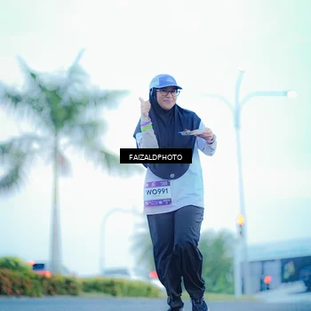 Runner Photo 7874351
