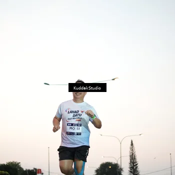 Runner Photo 7874355