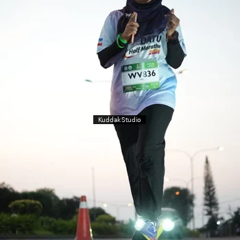 Runner Photo 7874371