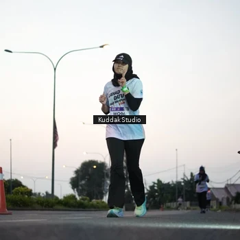 Runner Photo 7874383