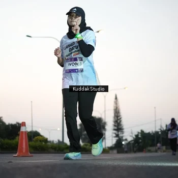 Runner Photo 7874384