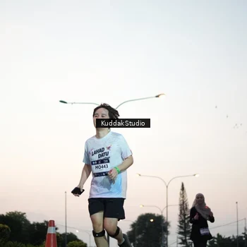 Runner Photo 7874407