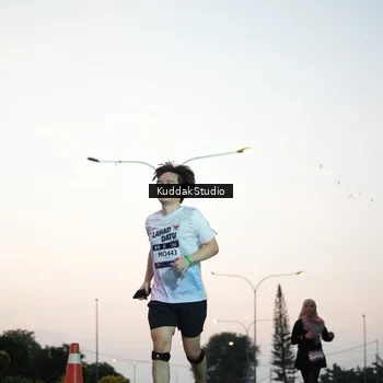 Runner Photo 7874410