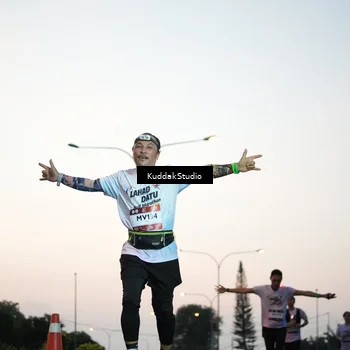 Runner Photo 7874425