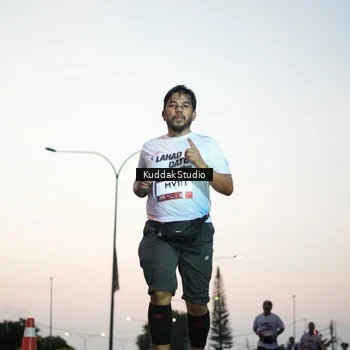 Runner Photo 7874426