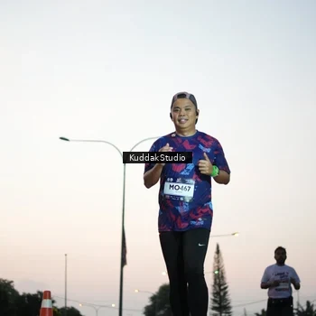 Runner Photo 7874437