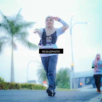 Runner Photo 7874446