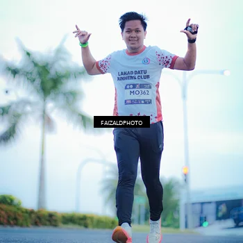 Runner Photo 7874451
