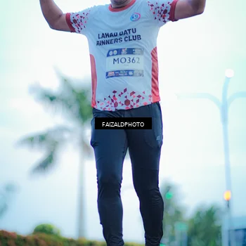 Runner Photo 7874452