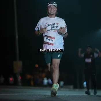 Runner Photo 7874486