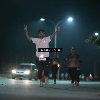 Runner Photo 7874524