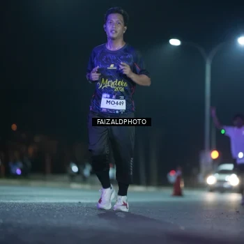 Runner Photo 7874525