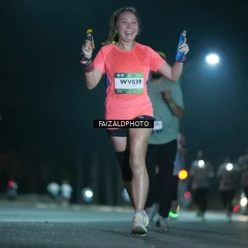 Runner Photo 7874543