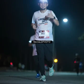 Runner Photo 7874556