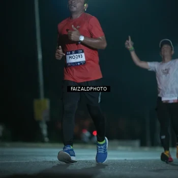 Runner Photo 7874585