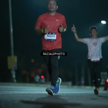 Runner Photo 7874593