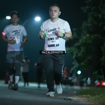 Runner Photo 7874602