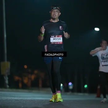 Runner Photo 7874612