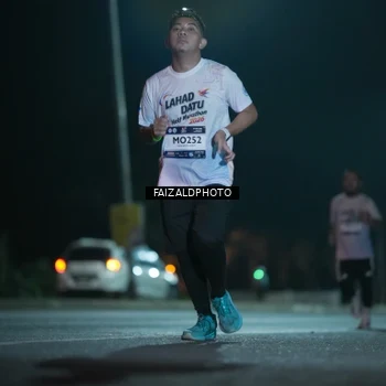 Runner Photo 7874632