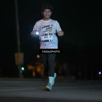 Runner Photo 7874641