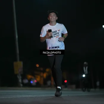 Runner Photo 7874690