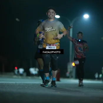 Runner Photo 7874691