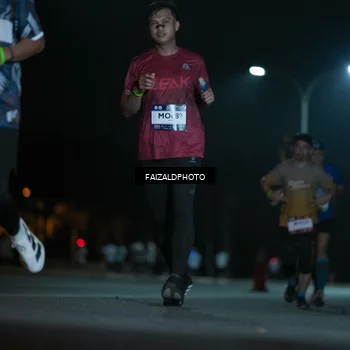 Runner Photo 7874696