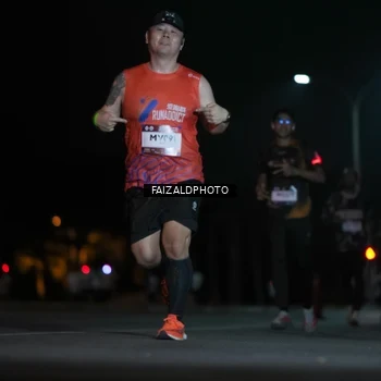 Runner Photo 7874701