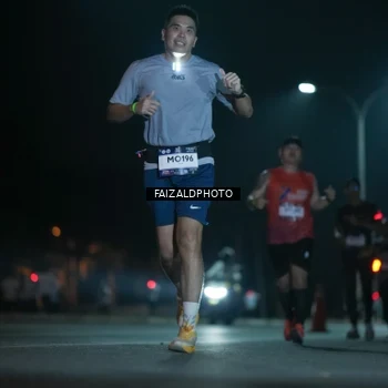 Runner Photo 7874706