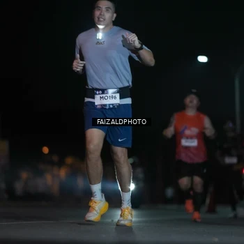 Runner Photo 7874709