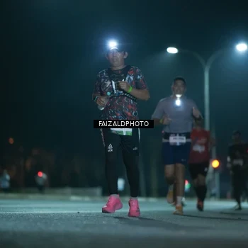 Runner Photo 7874715