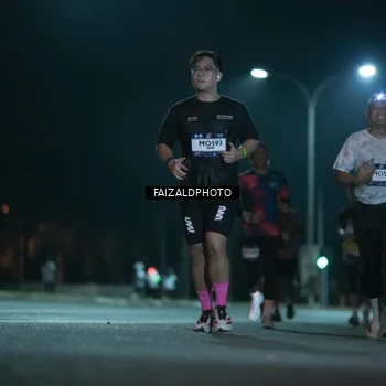 Runner Photo 7874727