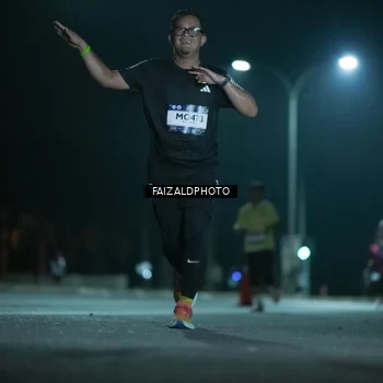 Runner Photo 7874743