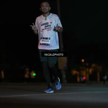Runner Photo 7874752