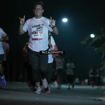 Runner Photo 7874770