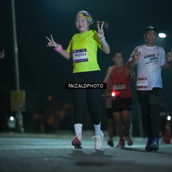 Runner Photo 7874775