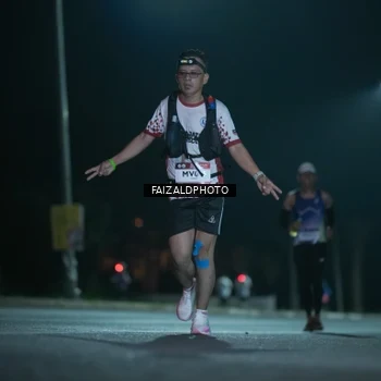 Runner Photo 7874787